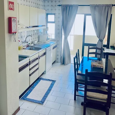 Com Vista-mar Na Da Rocha,