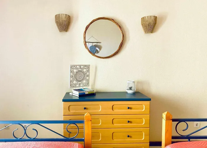 Com Vista-mar Na Da Rocha, Apartamento