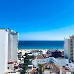 Apartamento Com Vista-mar Na Da Rocha, *